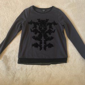 Embroidered shirt